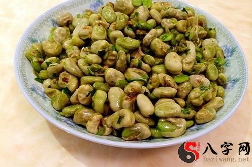 Dreaming of eating fried fava beans