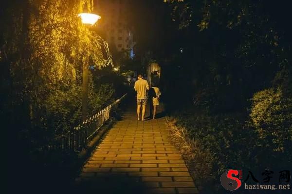 Dream of walking in the dark